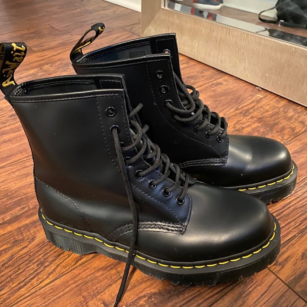 DR MARTEN 1460 wore once